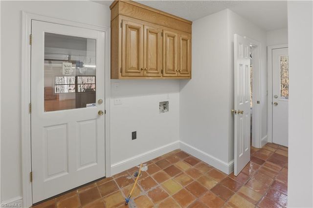 273 Olde Pilot Trail, Pilot Mountain, NC 27041