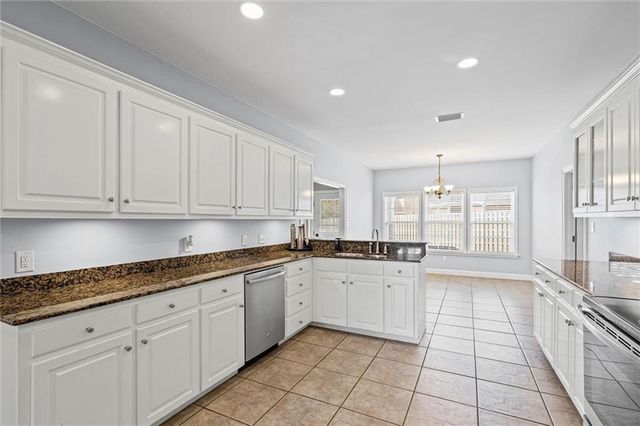 2551 Magnolia Grande Drive, Mobile, AL 36618