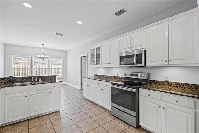 2551 Magnolia Grande Drive, Mobile, AL 36618