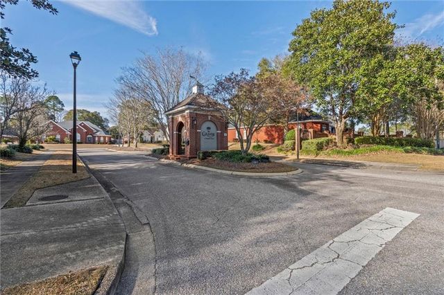 2551 Magnolia Grande Drive, Mobile, AL 36618