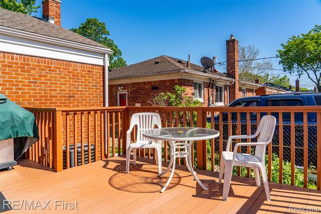 24815 Beck Avenue, Eastpointe, MI 48021