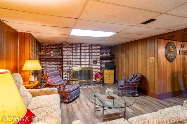 24815 Beck Avenue, Eastpointe, MI 48021