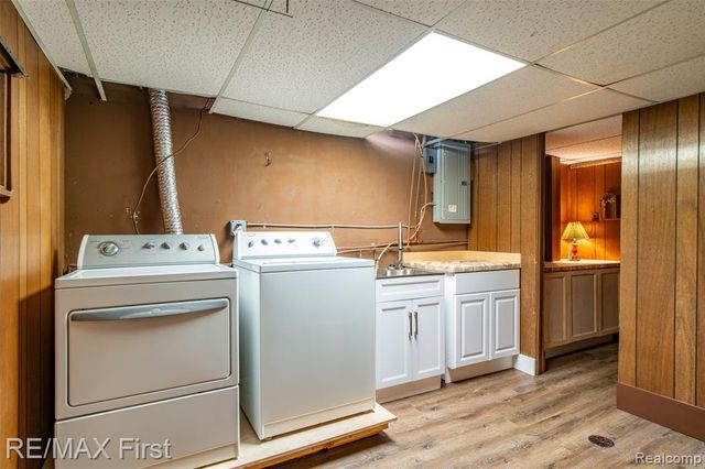 24815 Beck Avenue, Eastpointe, MI 48021
