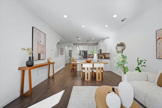 381 Charles Morris Terrace, Sunnyvale, CA 94085