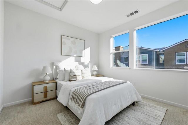 381 Charles Morris Terrace, Sunnyvale, CA 94085