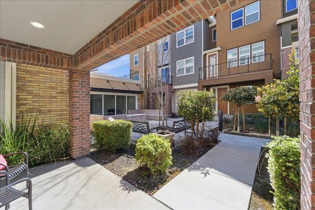 381 Charles Morris Terrace, Sunnyvale, CA 94085