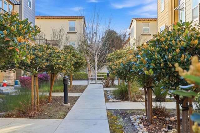 381 Charles Morris Terrace, Sunnyvale, CA 94085