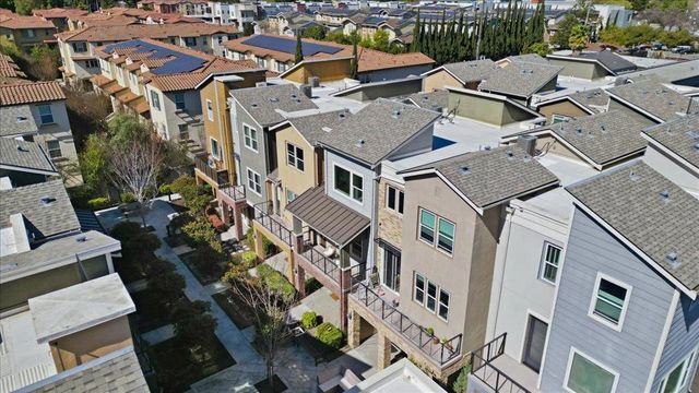 381 Charles Morris Terrace, Sunnyvale, CA 94085