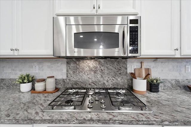 381 Charles Morris Terrace, Sunnyvale, CA 94085