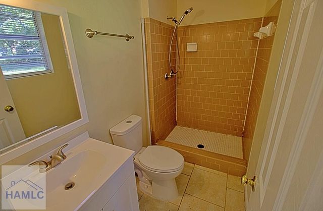 1040 Charles C. Frasier Boulevard, Hinesville, GA 31313