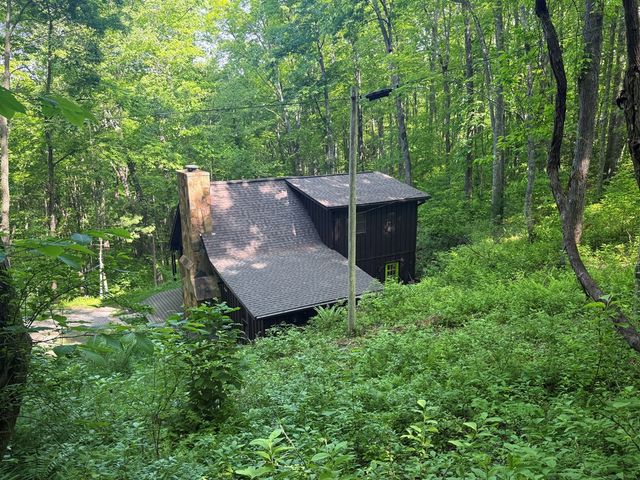 1096 Mount Tabor Road, Nantahala, NC 28781