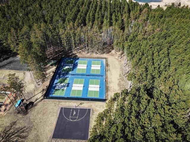 429 Duffers Trail, Nekoosa, WI 54457