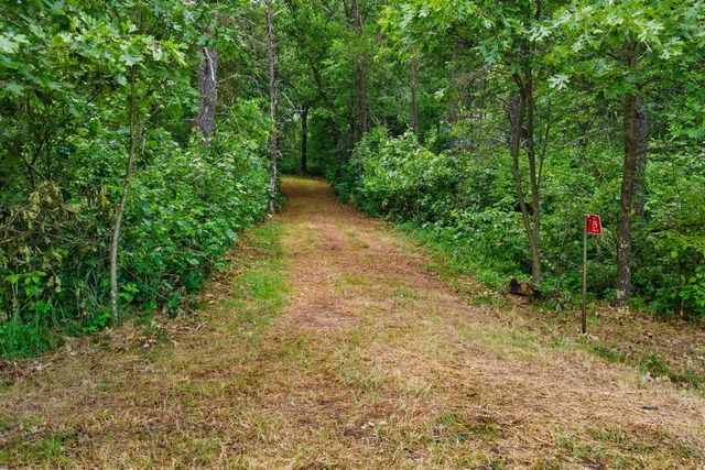 429 Duffers Trail, Nekoosa, WI 54457