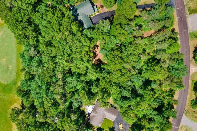 429 Duffers Trail, Nekoosa, WI 54457