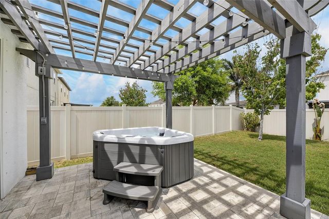 11113 SPRING POINT CIRCLE, Riverview, FL 33579