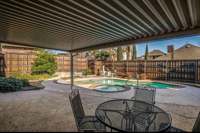 3018 Apple Valley Drive, Garland, TX 75043