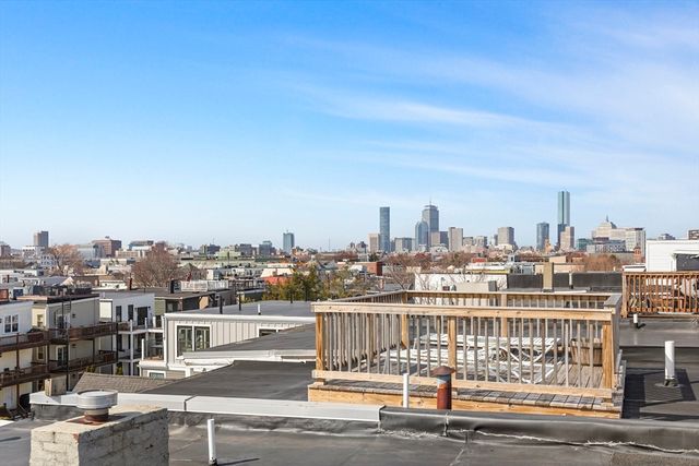 245 W 5th St 2, Boston, MA 02127