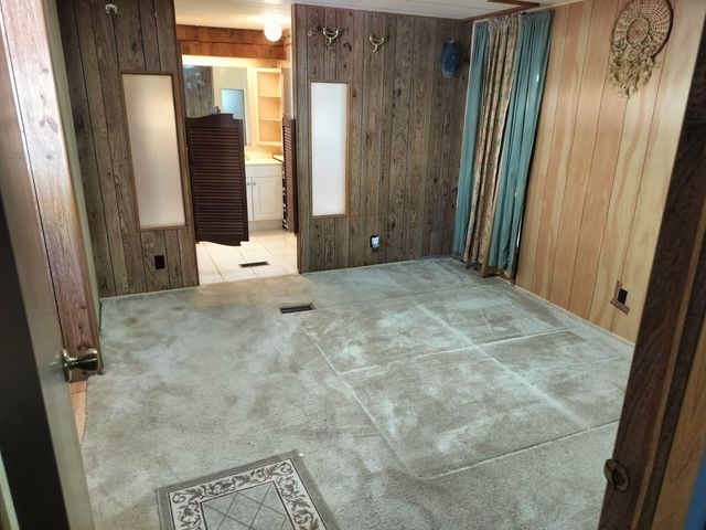 W 206 2Nd Court, Key Largo, FL 33037