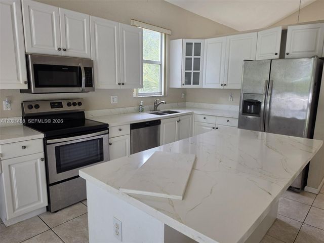 16801 SW 49th Ct 0, Miramar, FL 33027