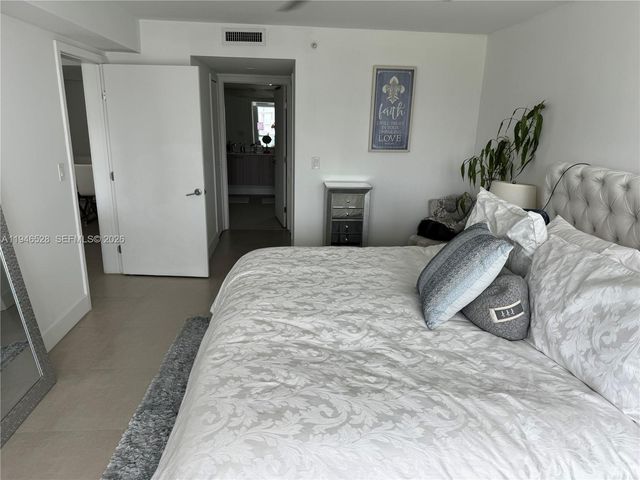 1133 102nd St 602, Bay Harbor Islands, FL 33154