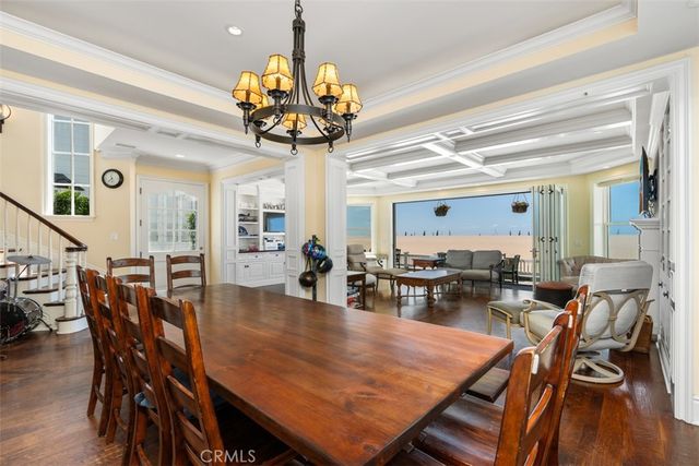 522 W Oceanfront, Newport Beach, CA 92661