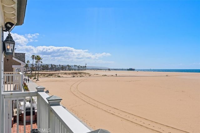 522 W Oceanfront, Newport Beach, CA 92661