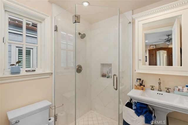 522 W Oceanfront, Newport Beach, CA 92661