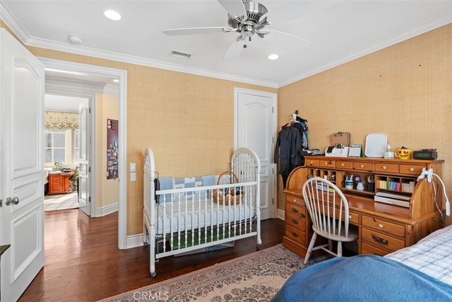 522 W Oceanfront, Newport Beach, CA 92661