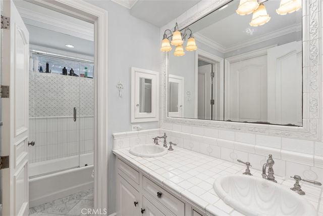 522 W Oceanfront, Newport Beach, CA 92661