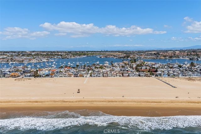 522 W Oceanfront, Newport Beach, CA 92661