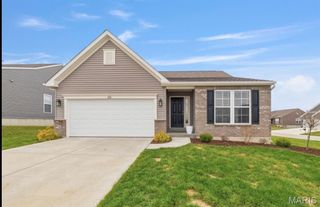 2131 Central Park Drive, Troy, MO 63379