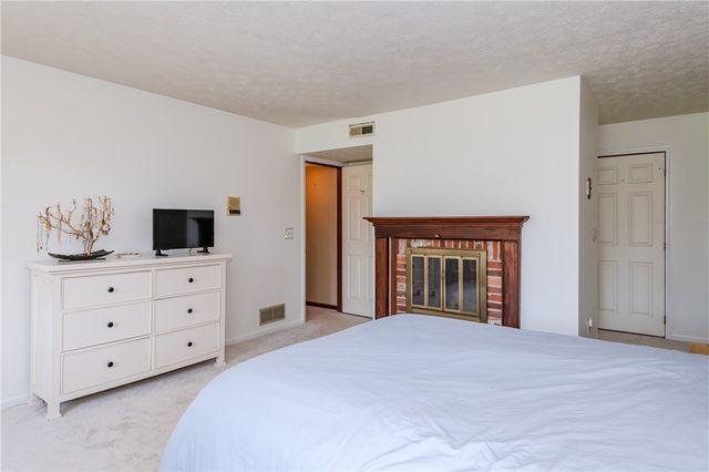 1180 Sugar Hill Lane, Spring Valley Twp, OH 45385