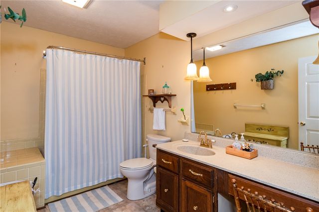 1180 Sugar Hill Lane, Spring Valley Twp, OH 45385