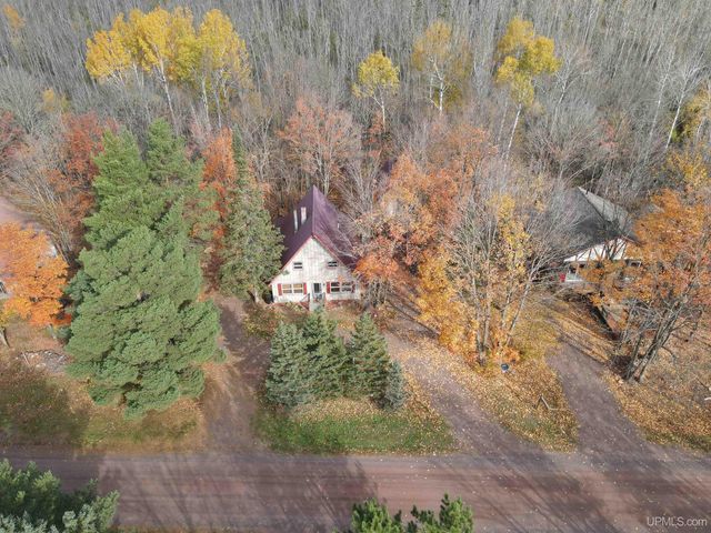 6166 E Snow Strasse Lane, Ironwood, MI 49938