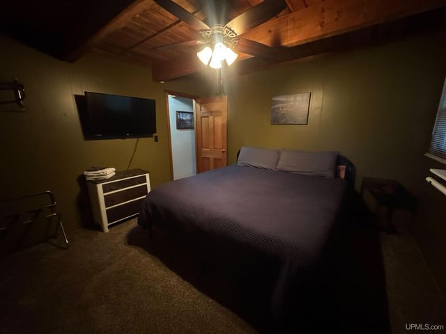 6166 E Snow Strasse Lane, Ironwood, MI 49938