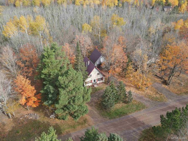 6166 E Snow Strasse Lane, Ironwood, MI 49938