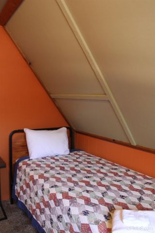 6166 E Snow Strasse Lane, Ironwood, MI 49938