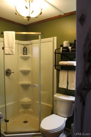 6166 E Snow Strasse Lane, Ironwood, MI 49938