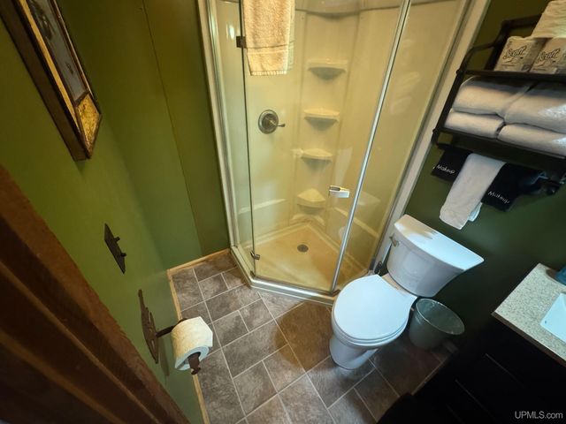 6166 E Snow Strasse Lane, Ironwood, MI 49938