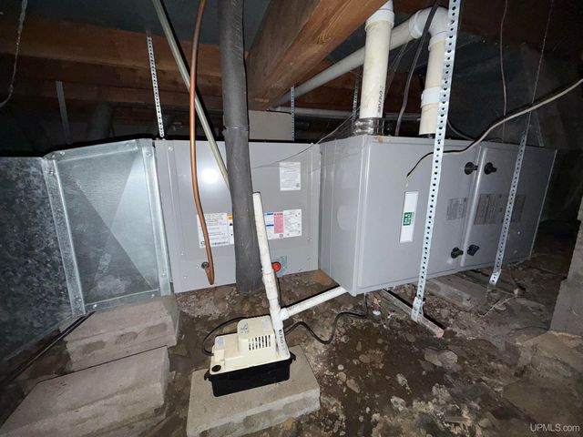 6166 E Snow Strasse Lane, Ironwood, MI 49938