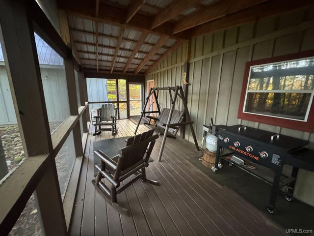 6166 E Snow Strasse Lane, Ironwood, MI 49938