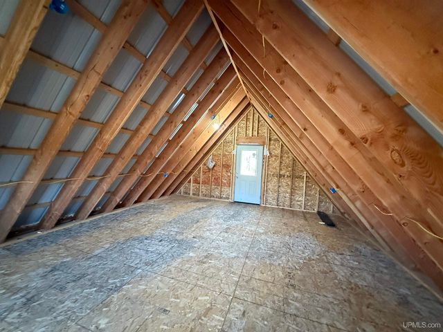 6166 E Snow Strasse Lane, Ironwood, MI 49938