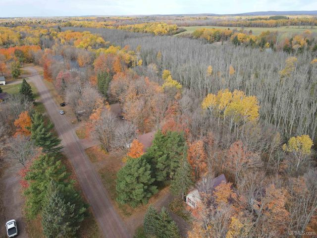 6166 E Snow Strasse Lane, Ironwood, MI 49938