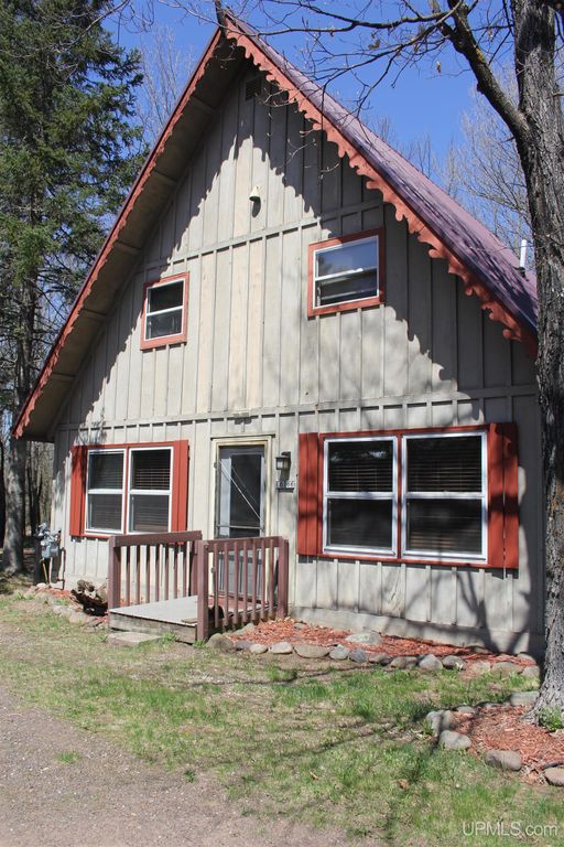 6166 E Snow Strasse Lane, Ironwood, MI 49938