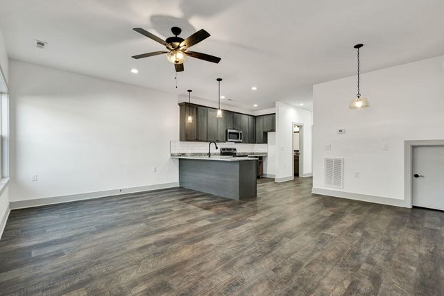 124 Mcnabb Drive, Cleveland, TN 37312