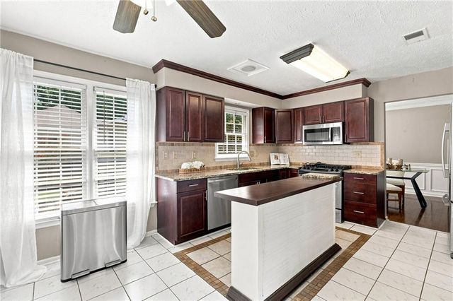 8965 Club River Drive, Roswell, GA 30076