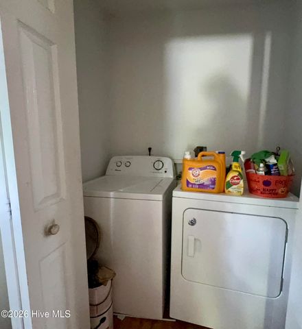 203 King Street, Hertford, NC 27944