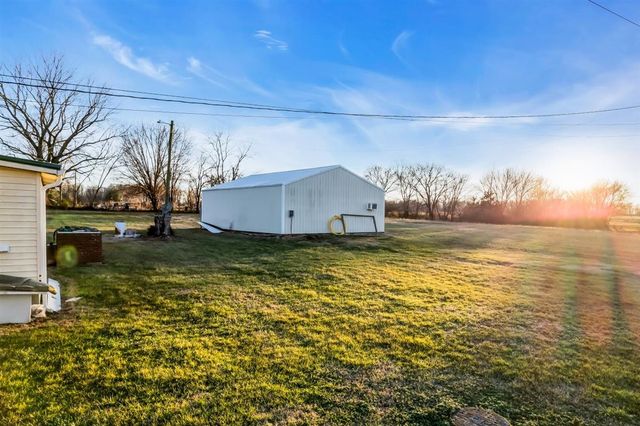 3133 Academy Rd, Portland, TN 37148
