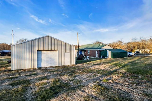 3133 Academy Rd, Portland, TN 37148