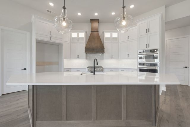 2241 Village Trail, Lakewood Village, TX 75068